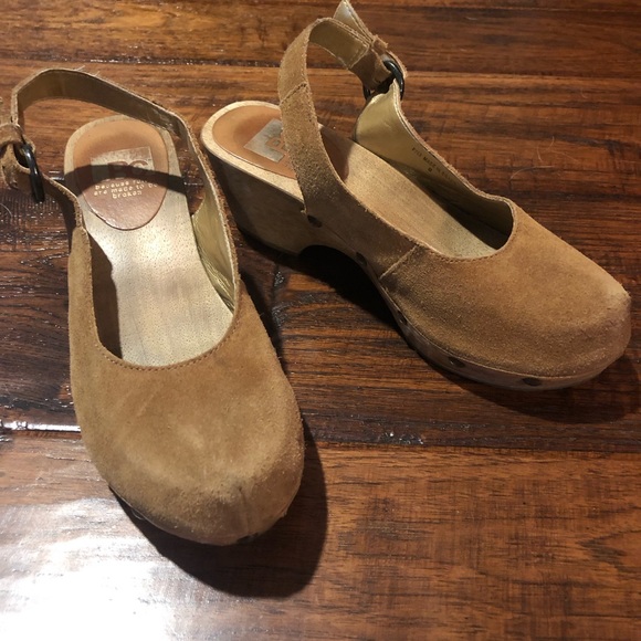 BC Footwear Shoes - Women’s BC brand suede clogs